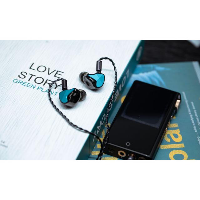 ジーガート ZII020 ハイブリッド密閉型カナルイヤホン（ブルー）ZiiGaat x Fresh Reviews Arete II - Blue[ZII020] 返品種別A_10