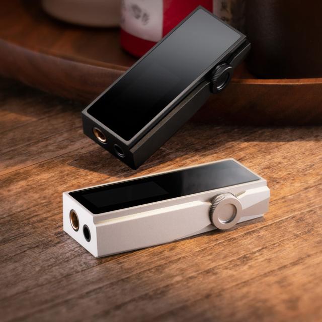 アイバッソ・オーディオ USB-DACアダプタ(シルバー)【USB-C ⇒ 4.4mm5極バランス/3.5mmステレオミニ】 iBasso Audio DC07PRO-SV返品種別A_6