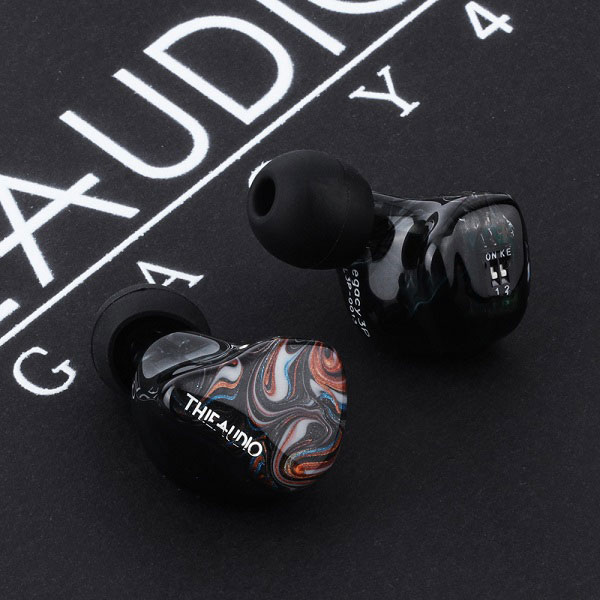 セーオーディオ LEGACY4 ハイブリッド密閉型カナルイヤホンTHIEAUDIO Legacy 4[LEGACY4] 返品種別A_7