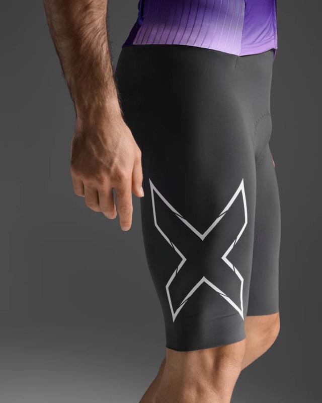 2XU MT7393D-WHT-TRB-S トライアスロンスーツ MT7393d-WHT-TRB Light Speedreactsleevedtrisuit - Wht-trb [メンズ]（サイズ：S）[MT7393DWHTTRBS] 返品種別A