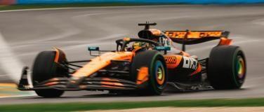 スパーク 1/18 McLaren No.81 McLaren Formula 1 Team Winner Chinese GP 2025【18S1008】ミニカー 返品種別B