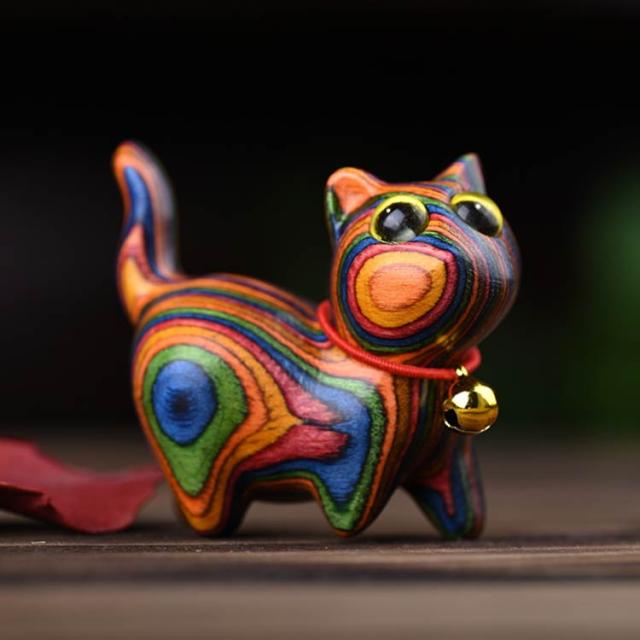 ネコ　猫　木彫　手描き　オブジェ　置物　インテリア　工芸品　美術品　A1364 ネコ猫木彫手描きオブジェ置物インテリア工芸品美術品A1364