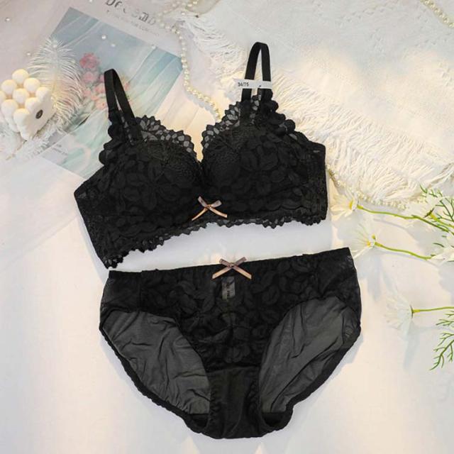ブラジャーセット ブラ ブラセット レース ワイヤー 花柄 Aカップ カップ 小胸 厚手 脇高 育乳 黒 下着 可愛い レディース インナー 楽の通販はau Pay マーケット フォーブレス