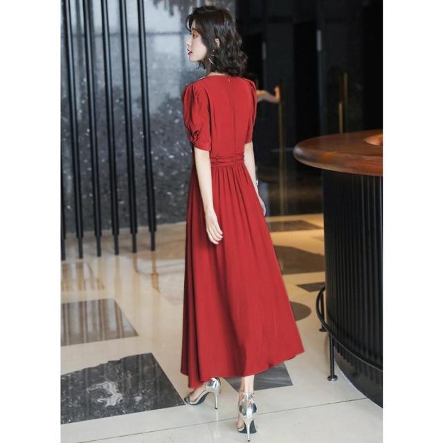 ワンピース 半袖 Vネック スリット ビジュー 袖デザイン 無地 シンプルデザイン ガーリー 上品 休日スタイル かわいい キレイ目 食事会 ワンピース 半袖 Vネック スリット ビジュー 袖デザイン 無地 シンプル