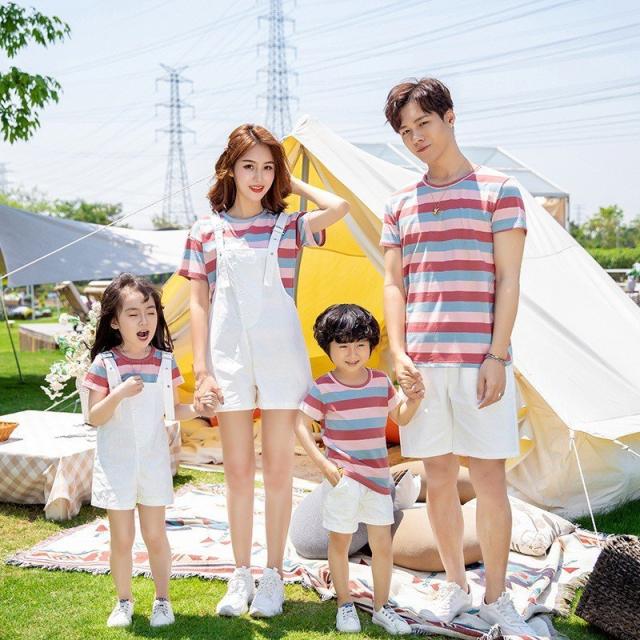 新作親子お揃い ペアルック子供大人用 韓国親子ペアルック ビーチ 2点上下セット ハワイアン 海旅行 リゾート 夏 ファミリー服 親子お揃の通販はau Pay マーケット Fryショップ