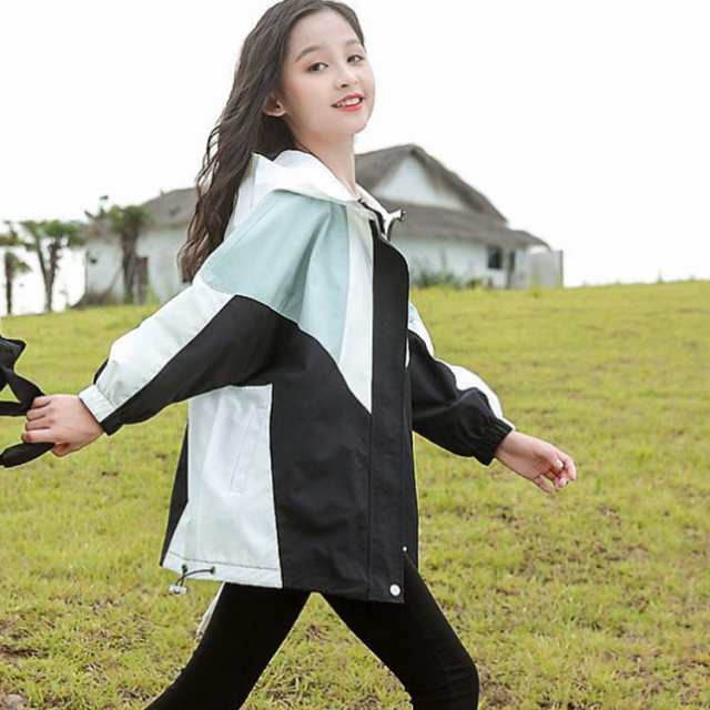 マウンテンパーカー キッズ ウィンドブレーカー 子供服 女の子 アウター フード付き ジャケット スタジャン 春物 防風 春コート 薄手  ジの通販はau PAY マーケット - Be Free 福岡店