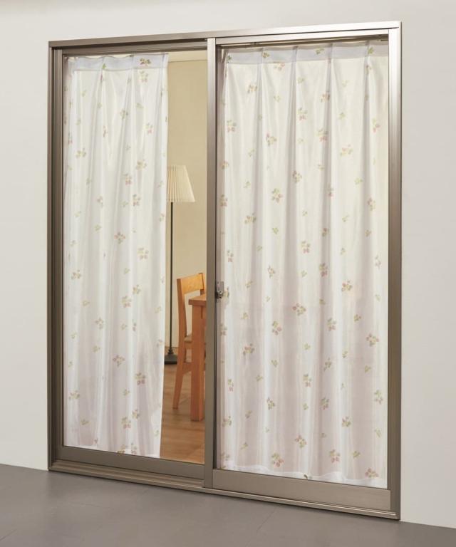 nissen ハイビスカス柄 レースカーテン 2枚セット 100×198cm nissen ハイビスカス柄 レースカーテン 2枚セット 100×198cm