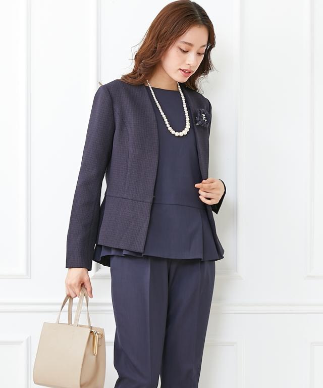 フォーマル 3点セット 大きいサイズ レディース 入学式 卒業式 ツイード調 ノーカラー ジャケット ＋ タップ ペプラム ブラウス ＋ テーパード パンツ オフベージュ系＋黒＋黒/ネイビー系＋ネイビー＋ネイビー 4L/5L/6L ニッセン nissen agesugi_sfaの通販は