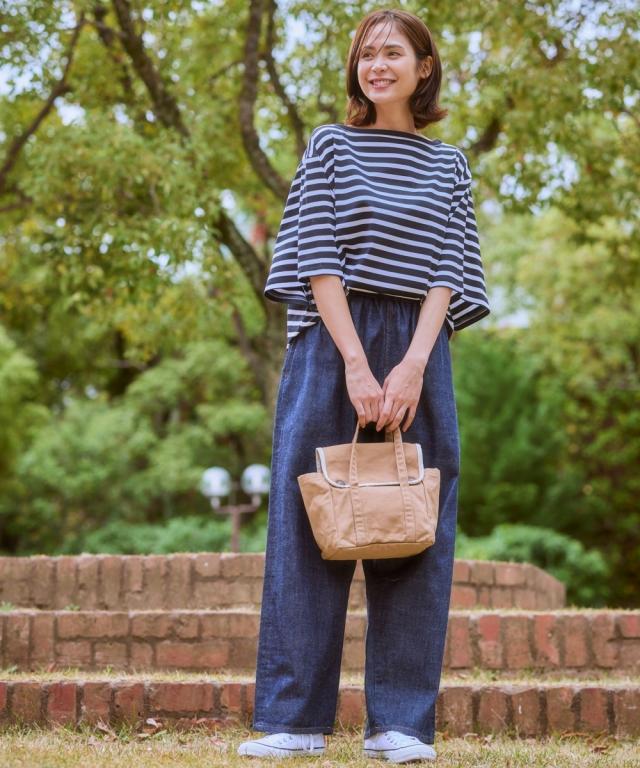 広広としたズボン下 レディース クロキ ジーンズ 広広とした ズボン下  ゆったり 体型取りまかなう 美脚 ボトムス ズボン M〜LL ニッセン nissen