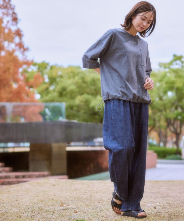 広広としたズボン下 レディース クロキ ジーンズ 広広とした ズボン下  ゆったり 体型取りまかなう 美脚 ボトムス ズボン M〜LL ニッセン nissen