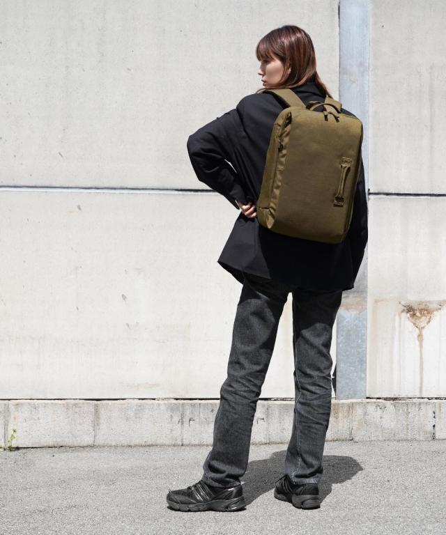 レディース fulcro フルクロ 15ポケット 19L はっ水ESSENCE バック パック A4対応 PC 収納 春 夏 秋 冬 かばん かわいい おしゃれ ニッセン nissen_17