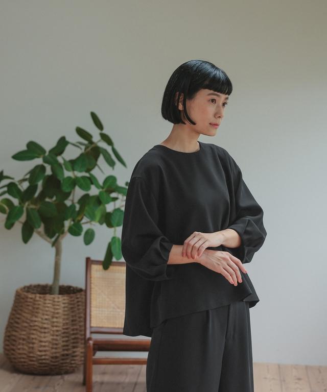 喪服 礼服 ブラックフォーマル レディース 日本製生地使用 洗える防しわ バック リボン ブラウス ＋ワイド パンツ セットアップ スーツ 〔Neina〕 ニッセン_18