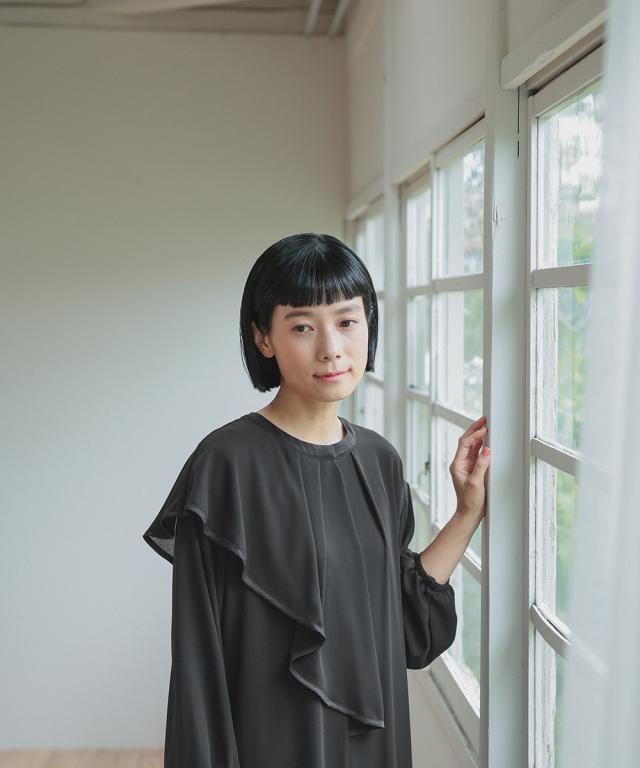 喪服 礼服 ブラックフォーマル レディース 日本製生地使用 洗える防しわアシメドレープサテン切替 前開き デザイン ワンピース 〔Neina〕 ニッセン nissen_17