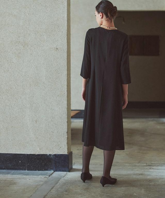 喪服 礼服 ブラックフォーマル レディース 日本製生地使用 洗える防しわフロント レース プリーツ 切替 Vネック デザイン ワンピース 〔Callarus〕 ニッセン_12
