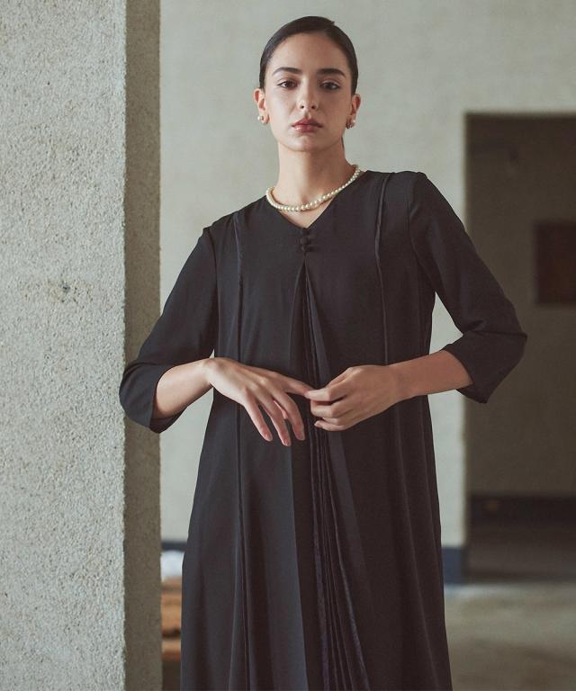 喪服 礼服 ブラックフォーマル レディース 日本製生地使用 洗える防しわフロント レース プリーツ 切替 Vネック デザイン ワンピース 〔Callarus〕 ニッセン_15