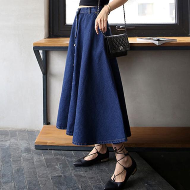 前ボタン仕様 デニムスカート ロング丈 デニムフレアスカート デニムロングスカート デニムマキシスカート フレア Aライン ハイウエスト の通販はau Pay マーケット Rbm Shop