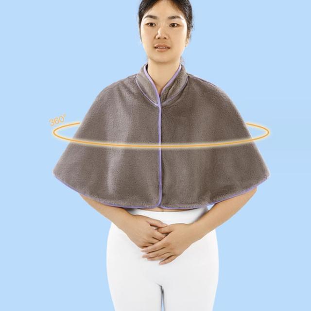 未使用】 ポンチョ （週末限定 新品未使用 ポンチョ 秋冬新作ポンチョ 