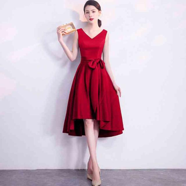 パーティードレス 結婚式 ドレス 袖なし 卒業式 大人 ドレス ミディアム丈 ウェディング 前下がり 紺色 リボン付きドレス パーティー お呼ばれドレス パーティードレス 結婚式 ドレス 袖なし 卒業式 大人 ドレス