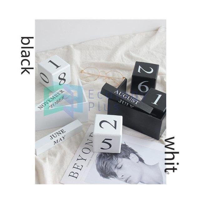 万年カレンダー 木製 カレンダー ウッドカレンダー 卓上カレンダー 日替わり 再利用可能 日めくりカレンダー おしゃれ インテリア 2色選の通販はau Pay マーケット バルデリ