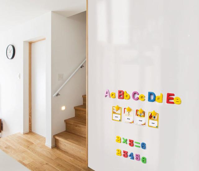 60cm×90cm ホワイトボートシート 粘着式 ホワイトボード 壁に貼り付け ホワイトシートマグネット対応 はがせる 自由に裁断 予定表 こども落書き 掲示板 メモー用に対応 子供部屋 会議室 オフィス ウォールステッカー