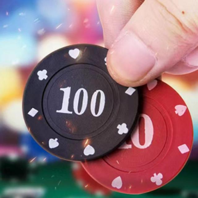 カジノチップ$1000表記　100枚　ポーカー　バカラ　チップ　カジノ　ヨコサワ Amazon | HEITOK ポーカーチップ ポーカーセット 100枚 数字入り