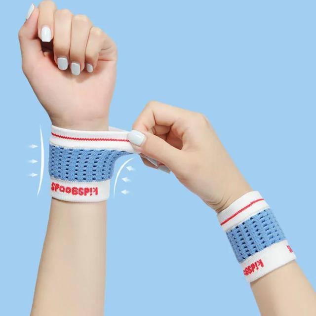 Zumba - りらっくま様専【正規品】ダンスアウトリストバンド・タオル・ネックレス Zumba Out Loud Wristbands 2PK <Multi> | JWI OFFICIAL WEBSITE