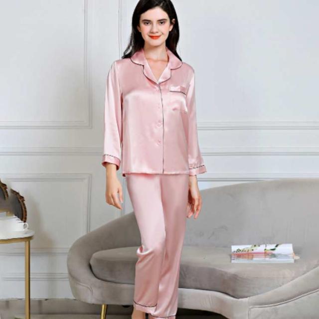 シルク パジャマ レディース シルク100% 長袖 上下セット ルームウェア 前開き 部屋着 ナイトウェア かわいい プレゼント 大きいサイズ 高級 シルクパジャマ 絹100% 無地 オールシーズン 母の日 ギフト 寝間着 送料無料の通販は