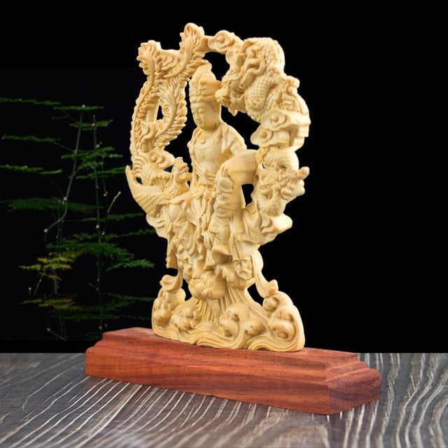 総柘植材 一刀彫り 仏教工芸品 木彫仏教 極上品 三日月自在観音菩薩 