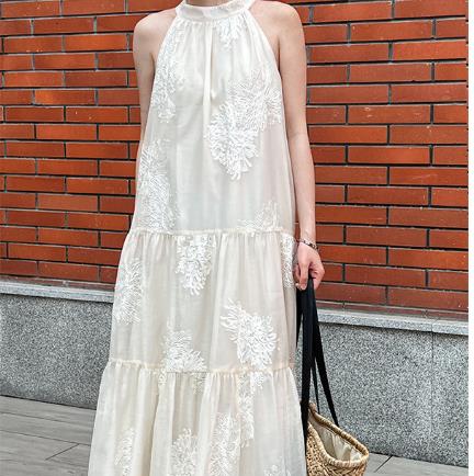 レディース ロングワンピース 2024春夏新作 ドレス 刺繍 体型カバー エスニック / レデイース 3233の通販は 6,621円