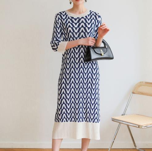 レディース ワンピース 2024春夏新作 エレガンス プリント ロング丈 / 3451の通販は 10,440円