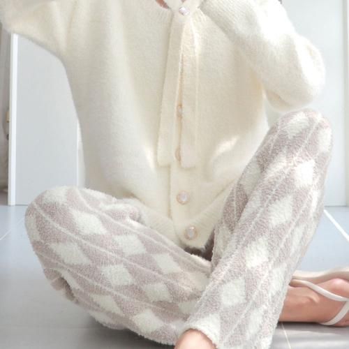 グラシア】 ルームウェア モコモコ パジャマ 部屋着 パールボタン