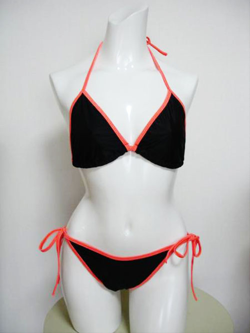 水着 三角 ビキニ 黒色ベースにオレンジライン レディース ビキニ 水着 通販 激安 水着 ショップ 可愛い水着 Sw の通販はau Pay マーケット Keep You キープユー Au Pay マーケット店