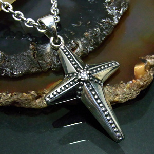 ドットクロス・キュービックジルコニアシルバーペンダントトップ ペンダントヘッド(チェーンなし)ネックレス メンズ シルバー 925 6,639円