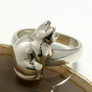 哀愁ただよう後姿の猫シルバーリング 9 23号 指輪 メンズ レディース シルバー925 大きいサイズの通販はau Pay マーケット 新宿銀の蔵 シルバーアクセサリーと天然石のお店