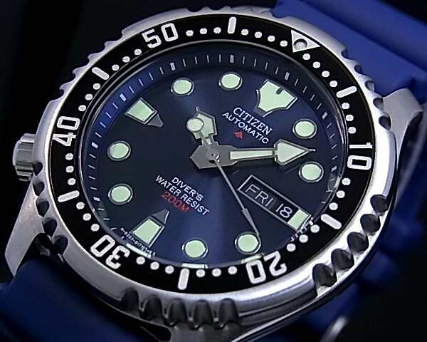 CITIZEN PROMASTER AIRDIVER　200M防水　ラバーベルト