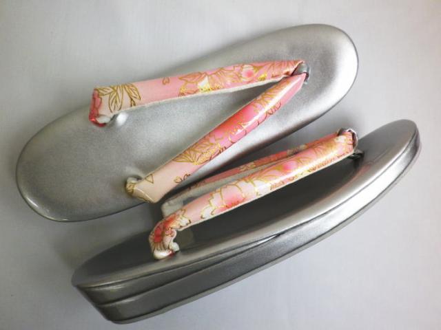 草履バッグセット 大きいサイズ ＬＬ 25.5ｃｍ 横丸型ピンク銀地八重桜 振袖 成人式 卒業式 袴 訪問着 着物 きもの 振袖用 2L 25ｃｍ