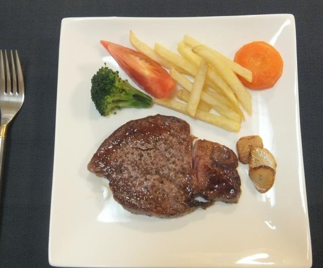 飛騨牛A５等級ヒレステーキ100ｇ5枚/シャトーブリアン/牛/ステーキ/送料無料/冷蔵_4