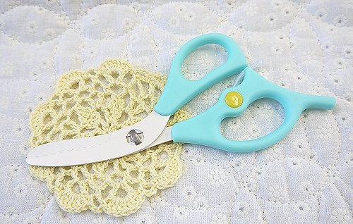 携帯用お食事ハサミ 麺 切って 日本製 食用ハサミ 食事バサミ 食卓専用ハサミ 麺切って の通販はau Pay マーケット 刃物の政豊