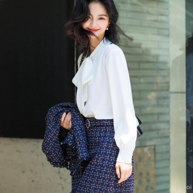 ブラウス レディース 長袖 きれいめ 40代 春 夏 オシャレ シャツブラウス ホワイトシャツ 長袖 トップス リボンネック パフスリーブ 大人 通勤 ゆったり