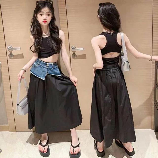 夏 夏服  可愛い 子供服 ボトムス  トップス タンクトップ  ▽ ノースリーブ  Tシャツ スカート  2点セット  キッズ ベビー 女の子 かわいい スカート  ダンス  シンプル  セットアップ 上下セット 可愛い かわいい カジュアル  通園 通学  120 130 140 150 160 170 cm