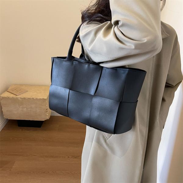 PU革　トートバッグ　レディース　レザーバッグ　ショルダーバッグ 革バッグ　かばん　通勤 通学　大人　収納たっぷり　ビジネスバッグ　カジュアル_8