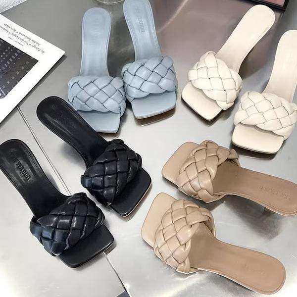 サンダル ミュール レディース スリッパ ビーチサンダル トレンド 人気 美脚 シューズ スクエアトゥ ピンヒール ミドルヒール ミュールサンダル ハイヒールの通販は