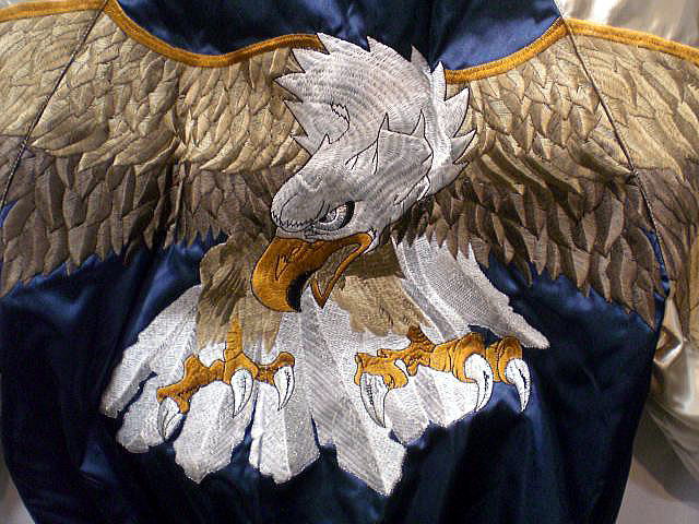 スカジャン オオタカ　日本製本格刺繍のスカジャン スカジャン オオタカ 日本製本格刺繍のスカジャン