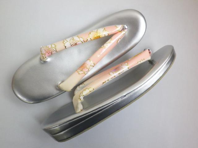 草履バッグセット 大きいサイズ ＬＬ 25.5ｃｍ 横花弁型コーラルピンク地八重桜 振袖 成人式 卒業式 袴 訪問着 着物 振袖用 2L 25ｃｍ