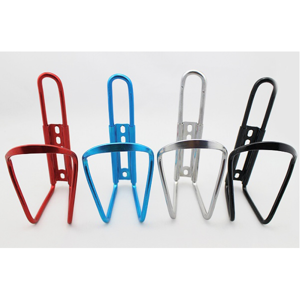 B001 軽量 アルミ製 ボトルケージ ボトルホルダー 全4色 自転車 のフレームに取り付けて おしゃれにボトルを収納 の通販はau Pay マーケット トップリオ