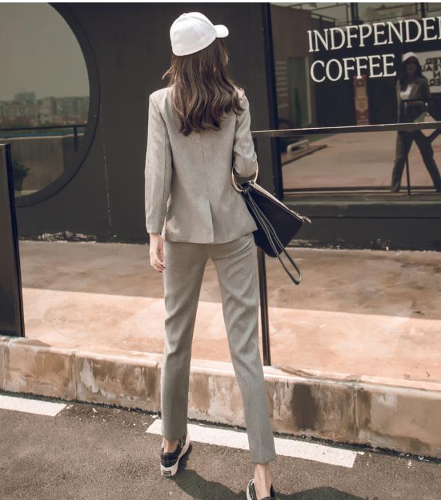 スーツ ママ 2色選択可 送料無料 入園式入学式 スーツ レディース フォーマル 卒業式 冠婚葬祭 二次会 事務服 二点セット ジャケットの通販はau Pay マーケット Candyz Pro