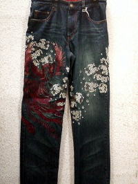 華鳥風月 和柄 デニムパンツ　鳳凰＆花魁総刺繍　プレミアムデニムの通販は