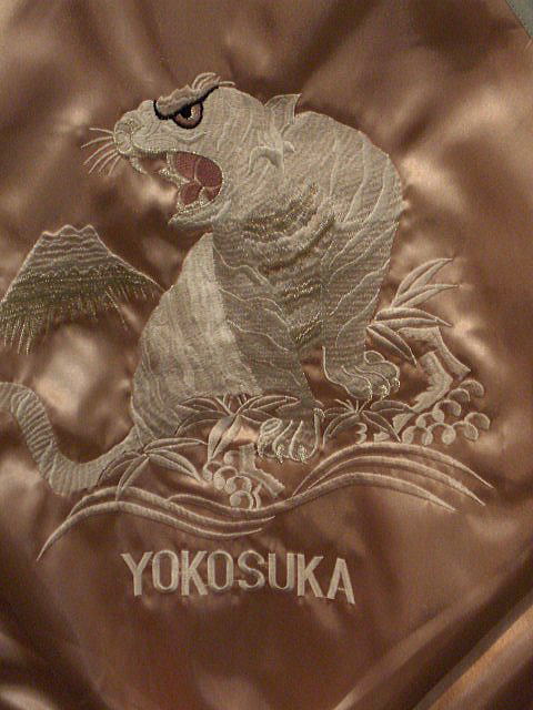 スカジャン 中綿なし　白虎　日本製本格刺繍のスカジャン スカジャン 中綿なし 白虎 日本製本格刺繍のスカジャンの通販はau PAY