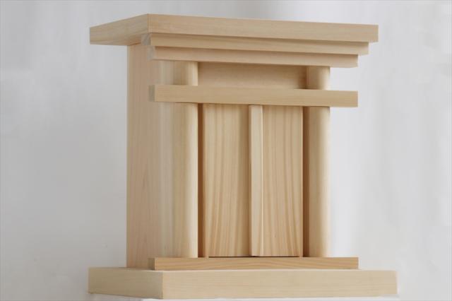 祖霊舎 御霊舎 大型 ■ 金具無 奥行ワイド■最高級 木曽桧■神道 神棚■（お社本体）高さ44cm×幅46cm×奥行き27cmの通販は