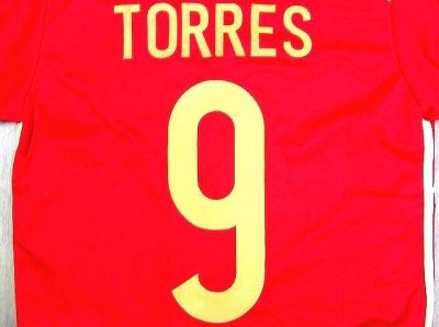 子供用 K014 14 スペイン Torres 9 トーレス 赤金 ゲームシャツ パンツ付 サッカー キッズ ジュニア ユニフォーム 上下セットの通販はau Pay マーケット 激安サッカーロロショップ
